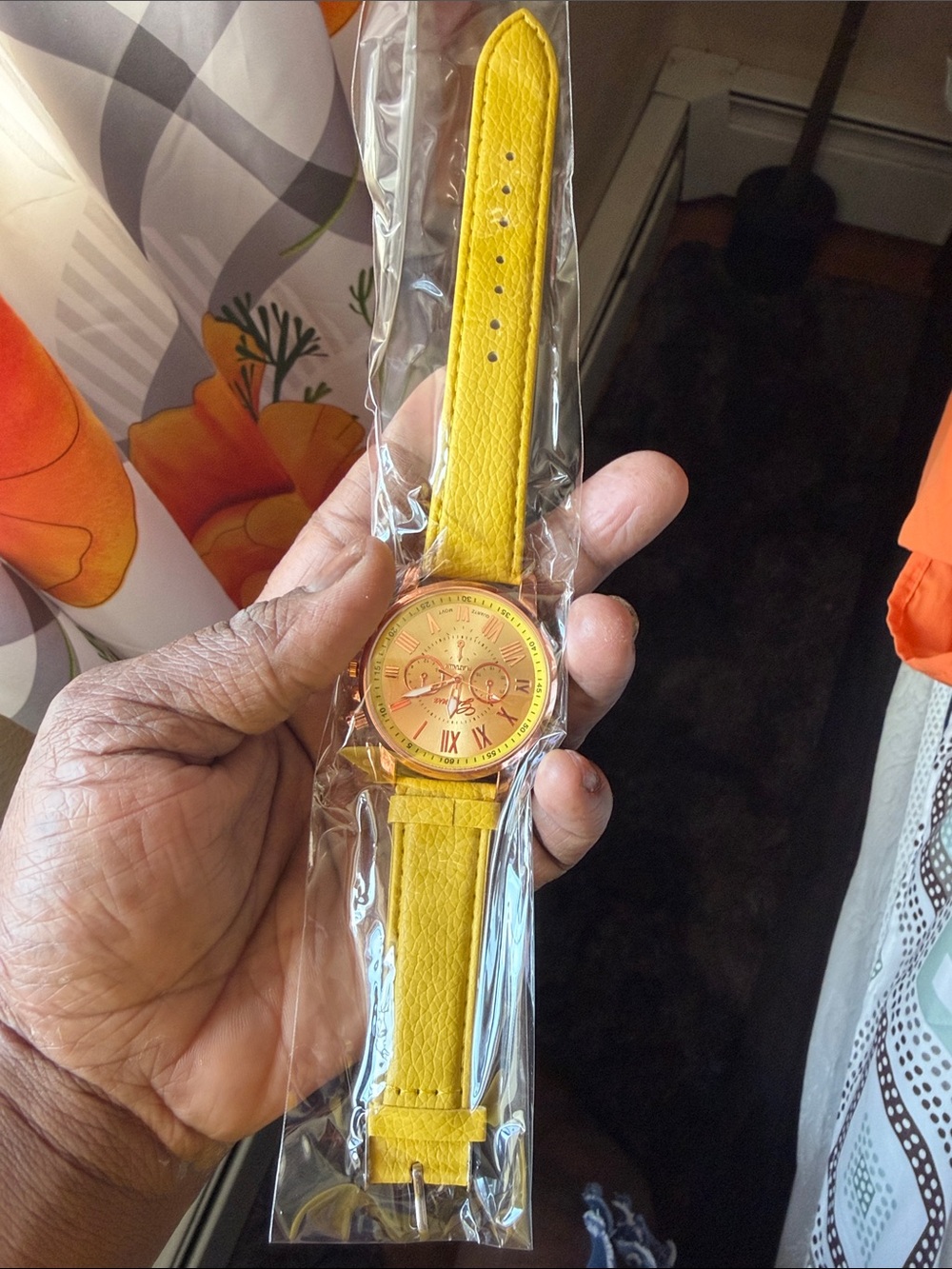 Yellow Women's Fashion Watch - Stylish Leather Strap